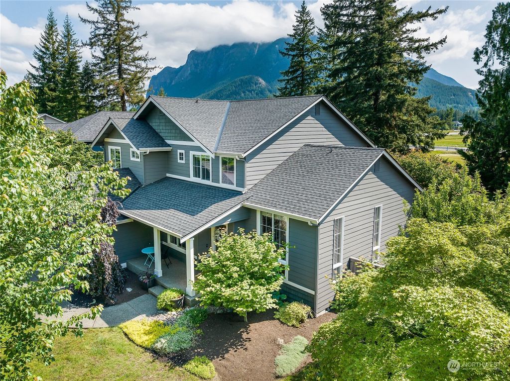 Photo of 1220 Mountain View Boulevard SE, North Bend, WA 98045 (MLS # 2070899)
