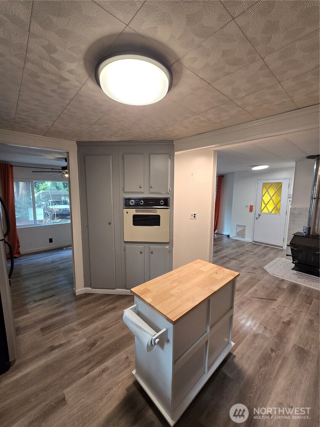 900 29th Street SE D-9