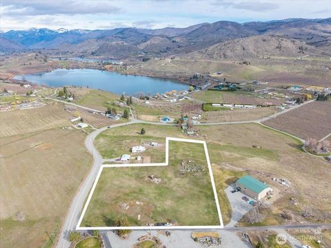Photo of 1594 Green Avenue, Manson, WA 98831 (MLS # 2494858)