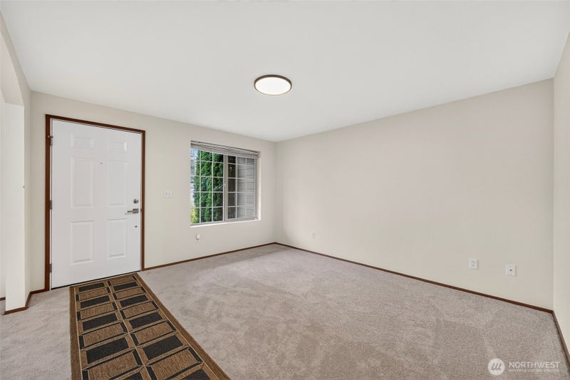 2732 Hidden Springs Loop SE