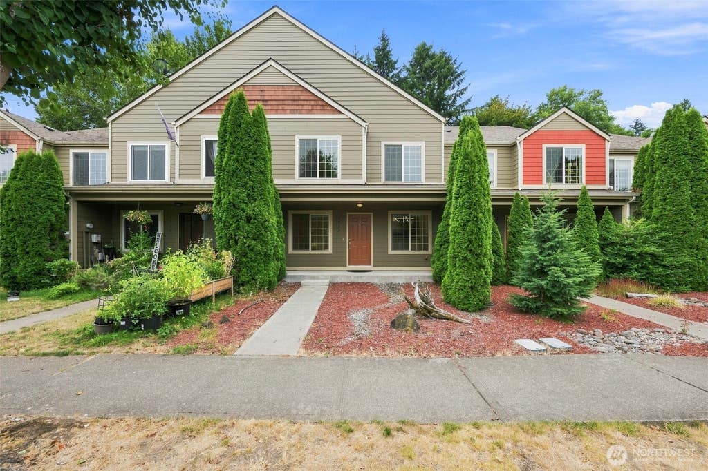 Photo of 2732 Hidden Springs Loop SE, Lacey, WA 98503 (MLS # 2569288)