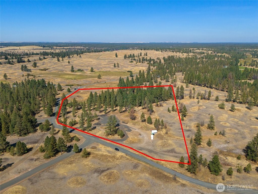 Photo of 36321 S Bootstrap Ln Ln, Cheney, WA 99004 (MLS # 2475707)