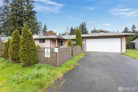 2704 Forest Park Court N, Puyallup, WA 98374 - MLS#: 2357977
