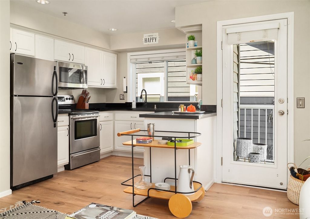 Photo of 2116 California Avenue SW #201, Seattle, WA 98116 (MLS # 2459683)