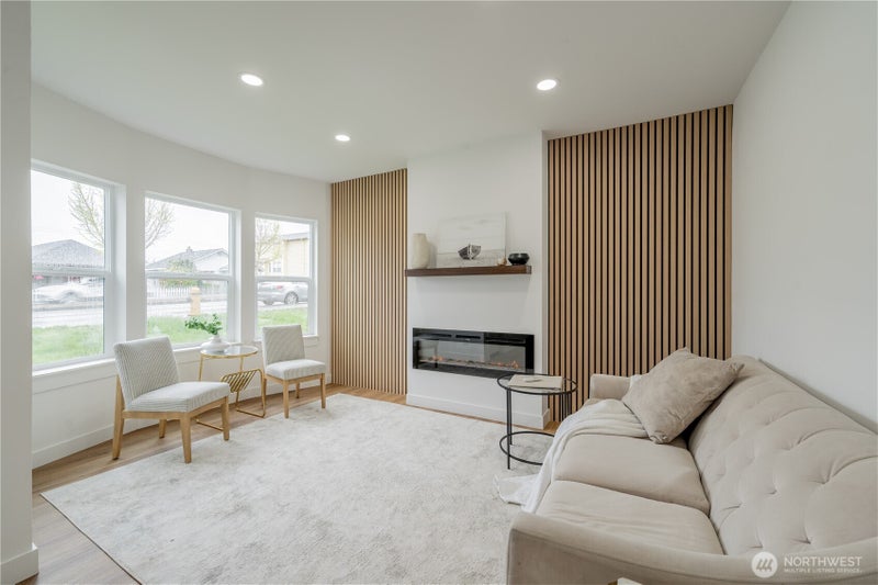 1315 E Marine View Drive