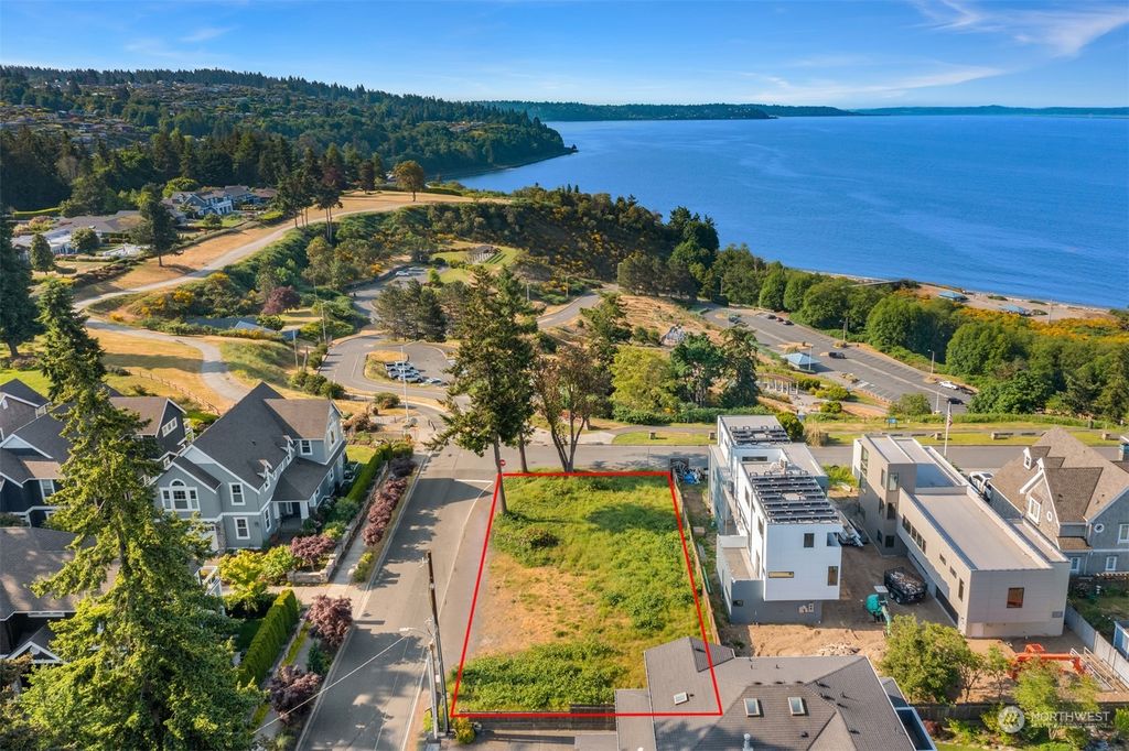 Photo of 19011 20th Avenue NW, Shoreline, WA 98177 (MLS # 2128320)