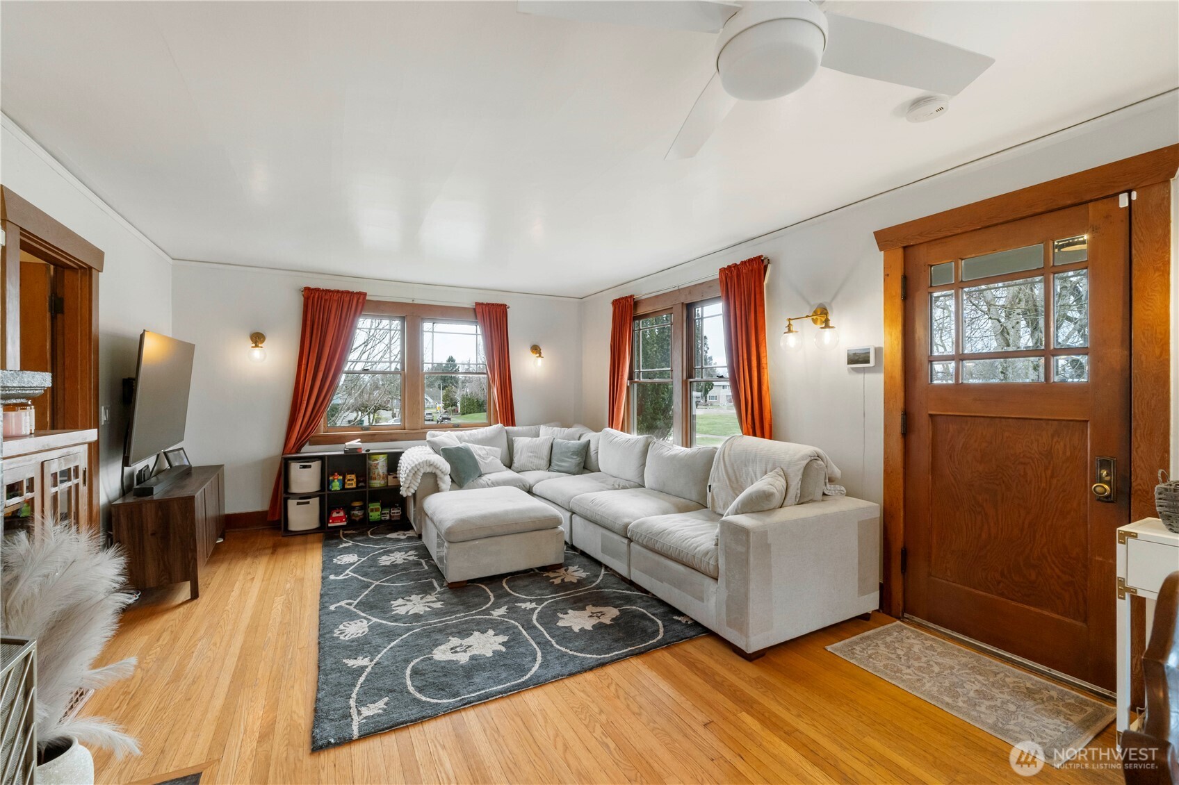 1730 Hillcrest Avenue