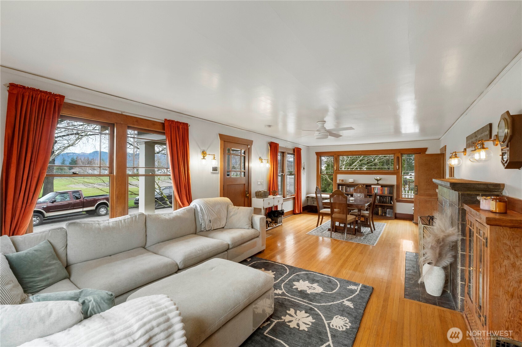 1730 Hillcrest Avenue