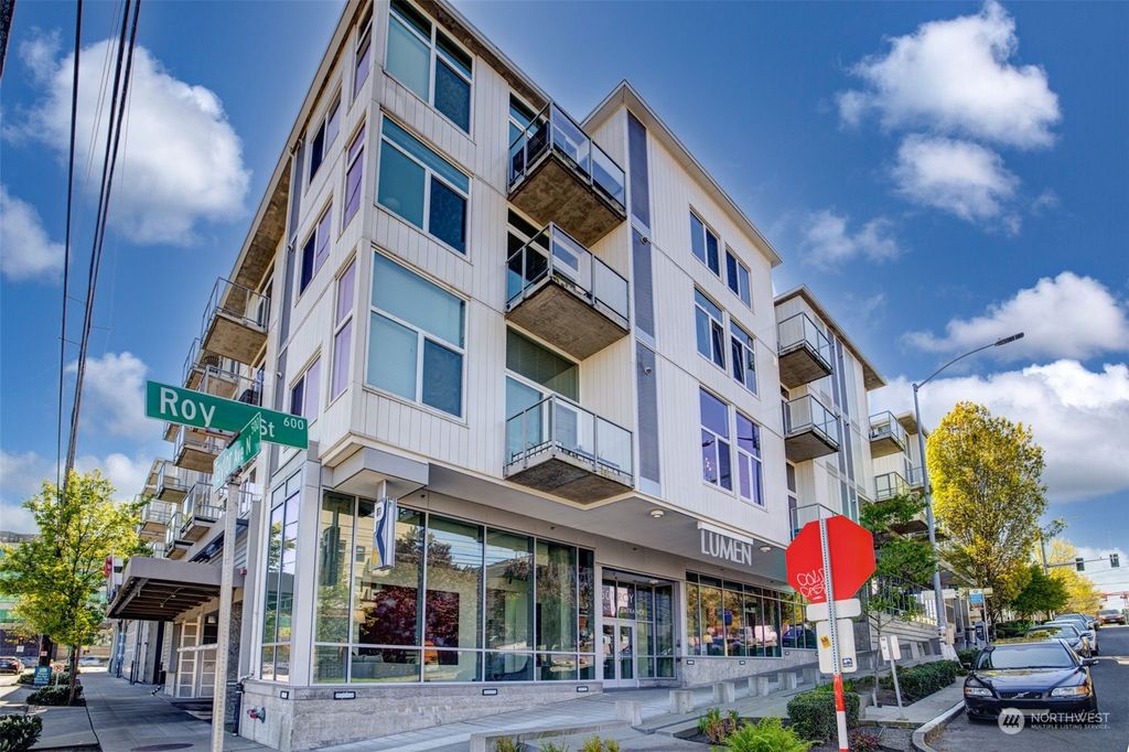 Photo of 501 Roy Street #R326, Seattle, WA 98109 (MLS # 2227366)