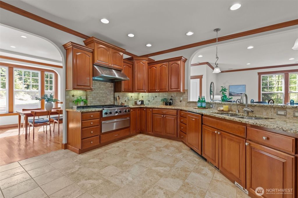 Photo of 13514 95th Avenue NE, Arlington, WA 98223 (MLS # 2371911)