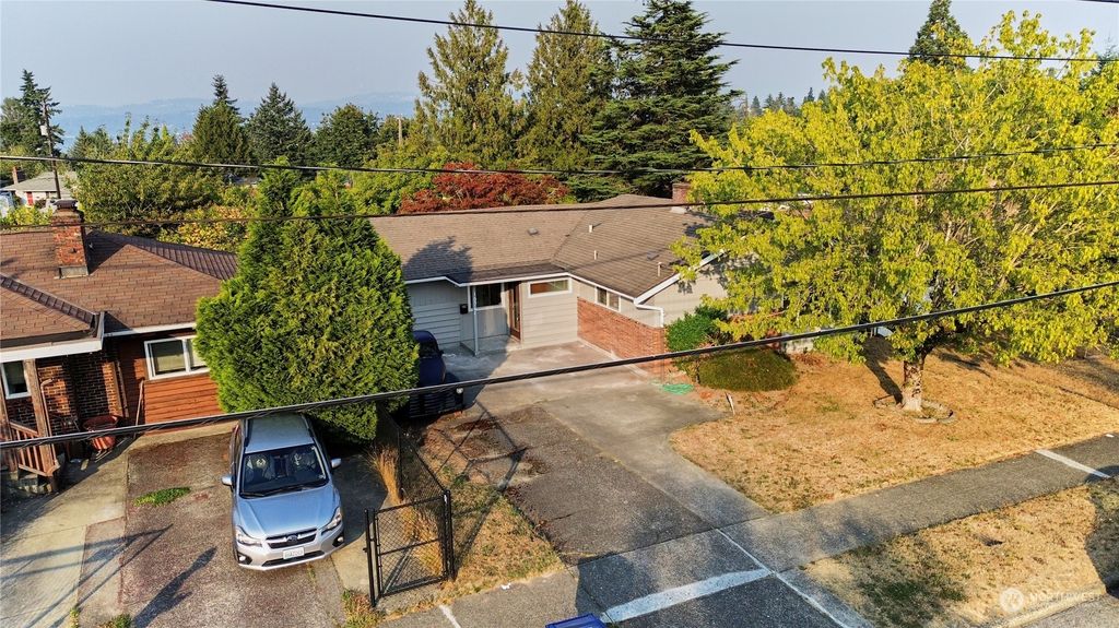 Photo of 10760 Renton Avenue S, Seattle, WA 98178 (MLS # 2154677)