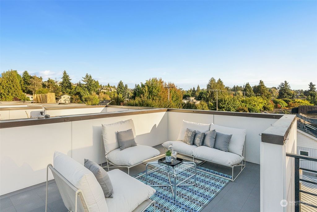 Photo of 3909 SW Findlay Street, Seattle, WA 98136 (MLS # 2163896)