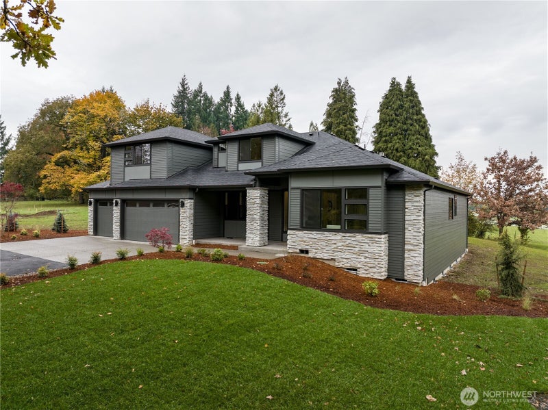 1307 Walnut Lane