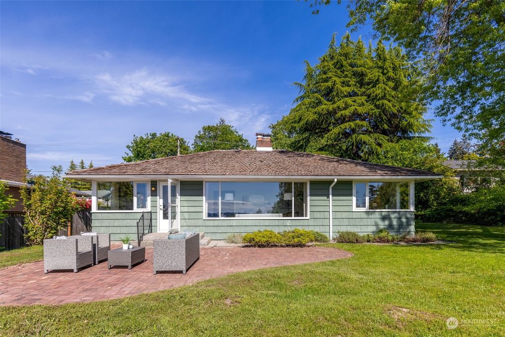 Photo of 19683 SW Marine View Drive SW, Normandy Park, WA 98166 (MLS # 2235110)