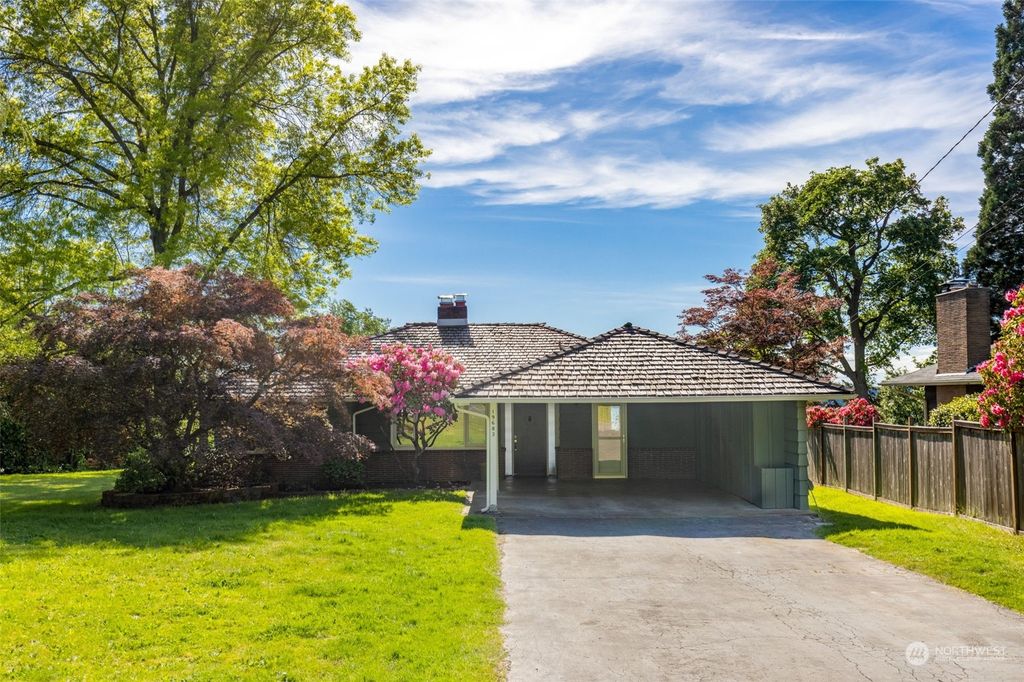 Photo of 19683 SW Marine View Drive SW, Normandy Park, WA 98166 (MLS # 2235110)