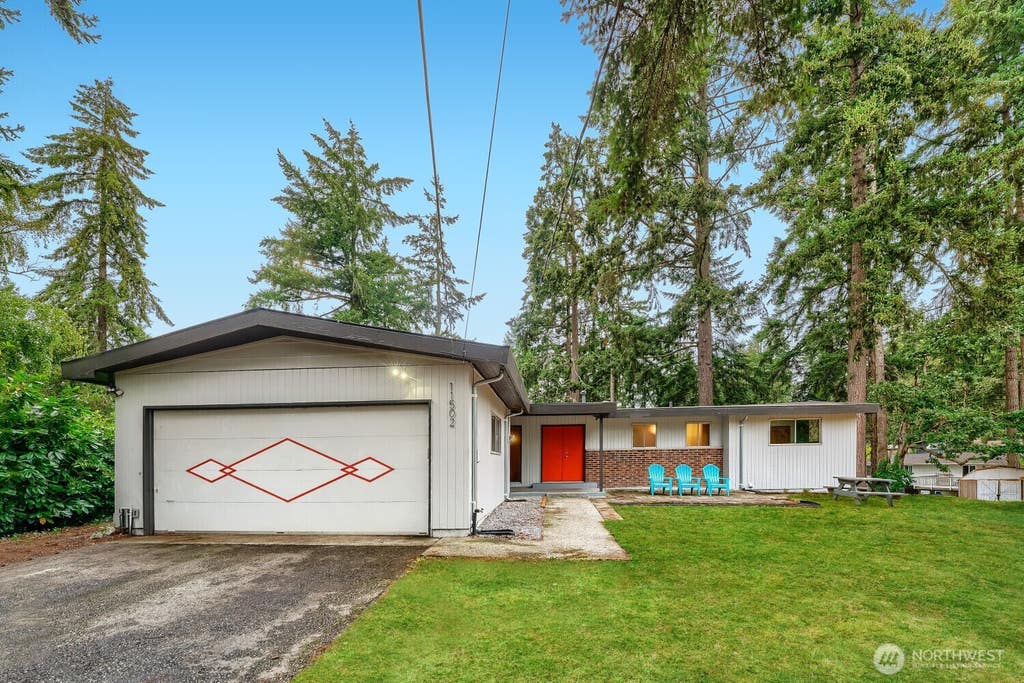 Photo of 11502 93rd Avenue SW, Lakewood, WA 98498 (MLS # 2556683)