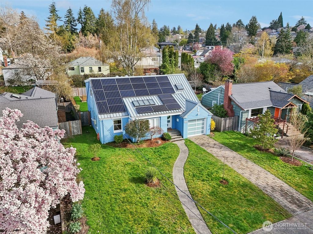 Photo of 4330 NE 56th Street, Seattle, WA 98105 (MLS # 2353305)