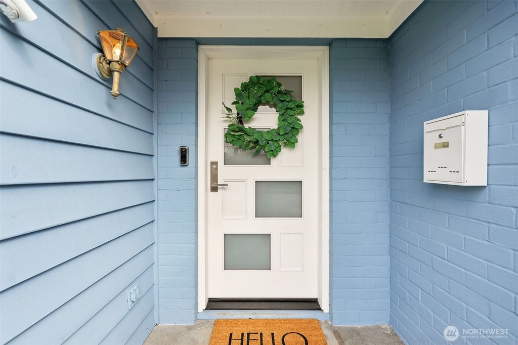 Photo of 4330 NE 56th Street, Seattle, WA 98105 (MLS # 2353305)