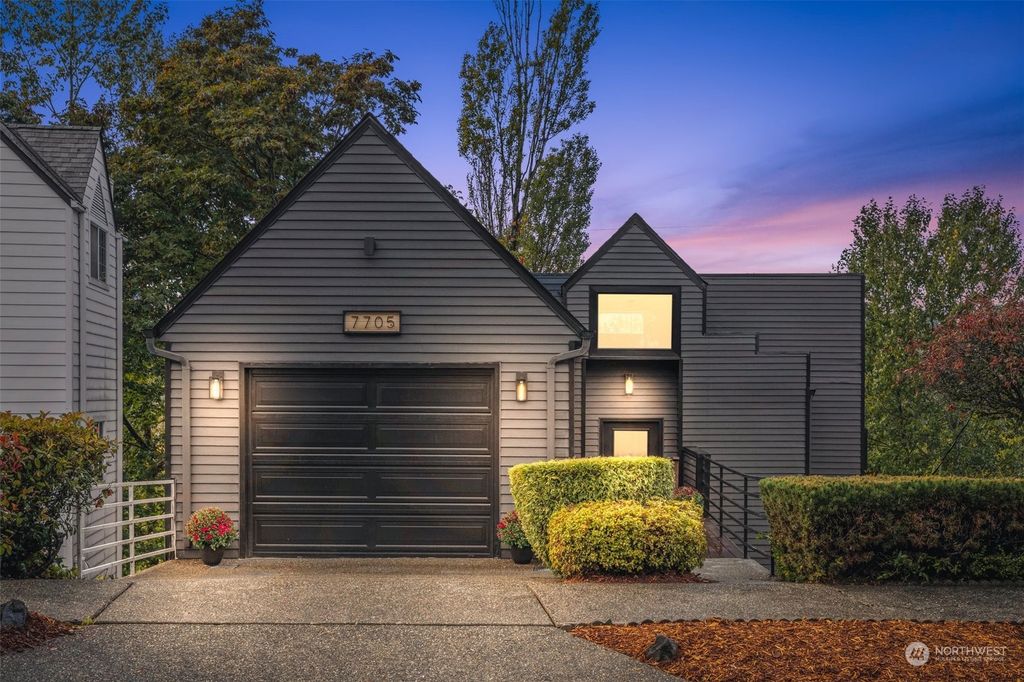 Photo of 7705 20th Avenue SW, Seattle, WA 98106 (MLS # 2166513)