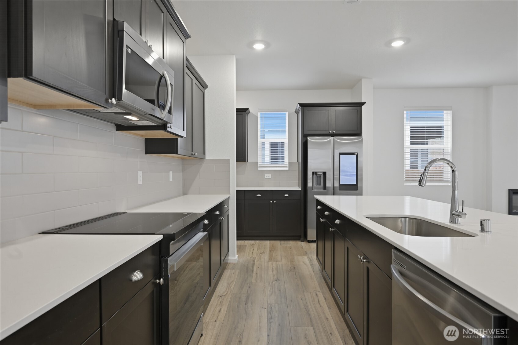 20440 Myrtle Place E