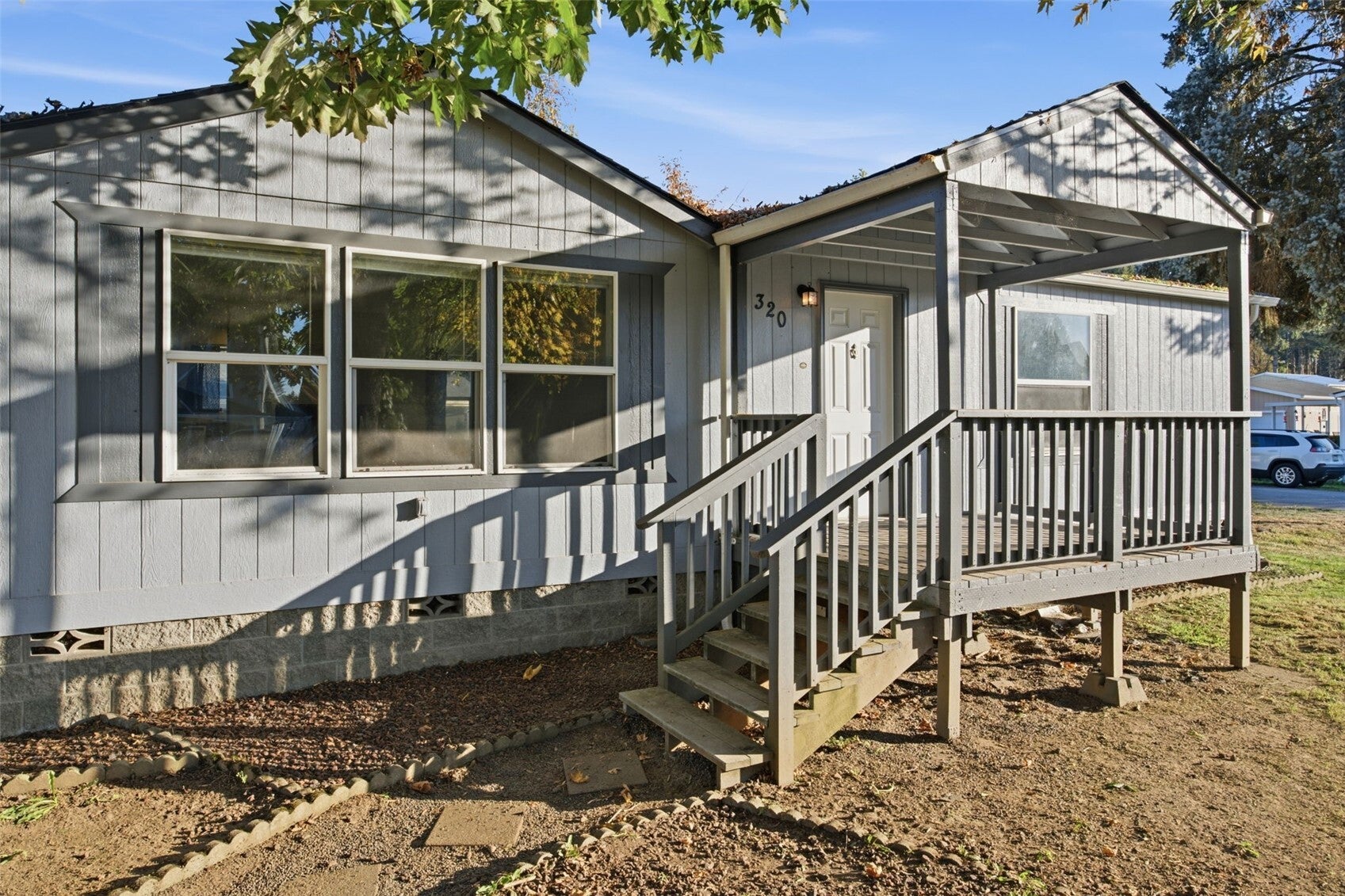 320 S 2nd Street