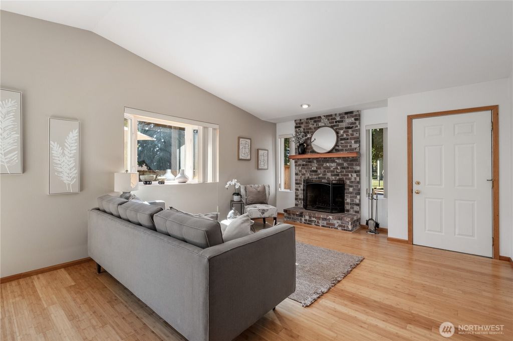 Photo of 19430 Fremont Avenue N, Shoreline, WA 98133 (MLS # 2418102)