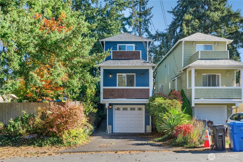 Photo of 14348 Wallingford Avenue N, Seattle, WA 98133 (MLS # 2443599)