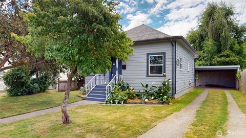 Photo of 830 Garfield Street, Mount Vernon, WA 98273 (MLS # 2540769)