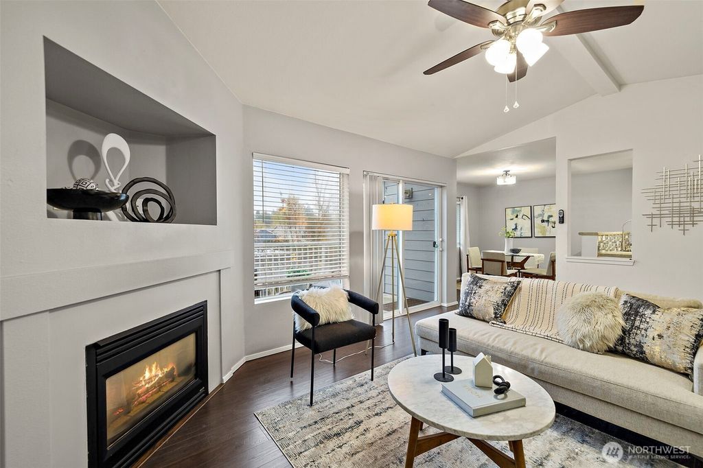 Photo of 10825 SE 200th Street #G303, Kent, WA 98031 (MLS # 2452876)