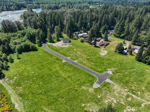 Photo of 130 Campfire Lane, Packwood, WA 98381 (MLS # 2553851)