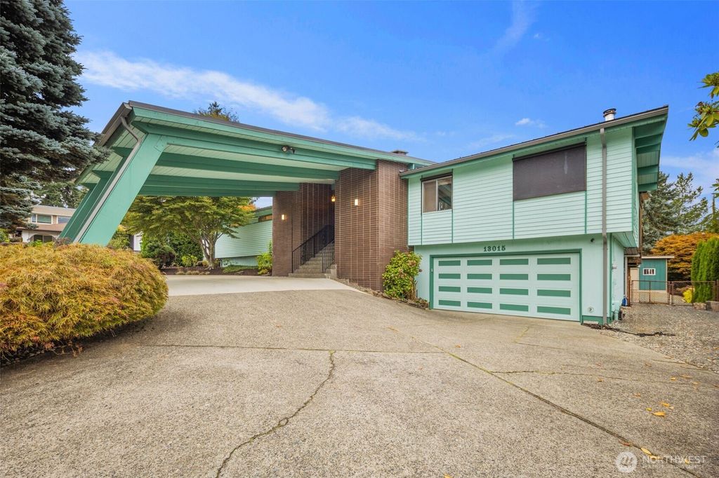 Photo of 13015 79th Place SE, Snohomish, WA 98290 (MLS # 2439870)