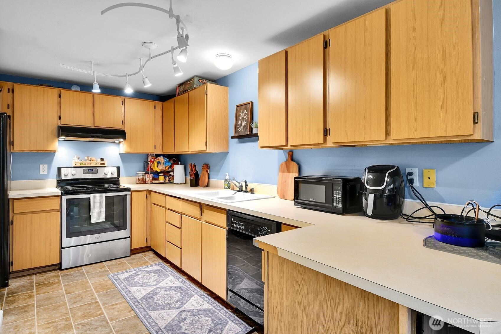 21225 76th Avenue W A4