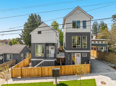 915 N 98th Street A Seattle WA 98103