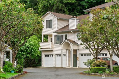 Photo of 8828 238th St St SW #D1, Edmonds, WA 98026 (MLS # 2517054)