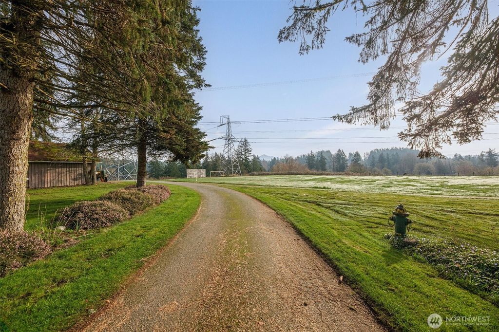 Photo of 13420 12th Street NE, Lake Stevens, WA 98258 (MLS # 2525229)
