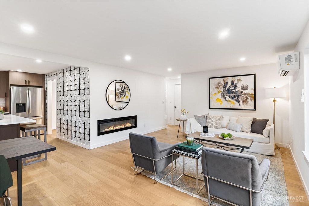 Photo of 8418 31st Avenue SW, Seattle, WA 98126 (MLS # 2474615)