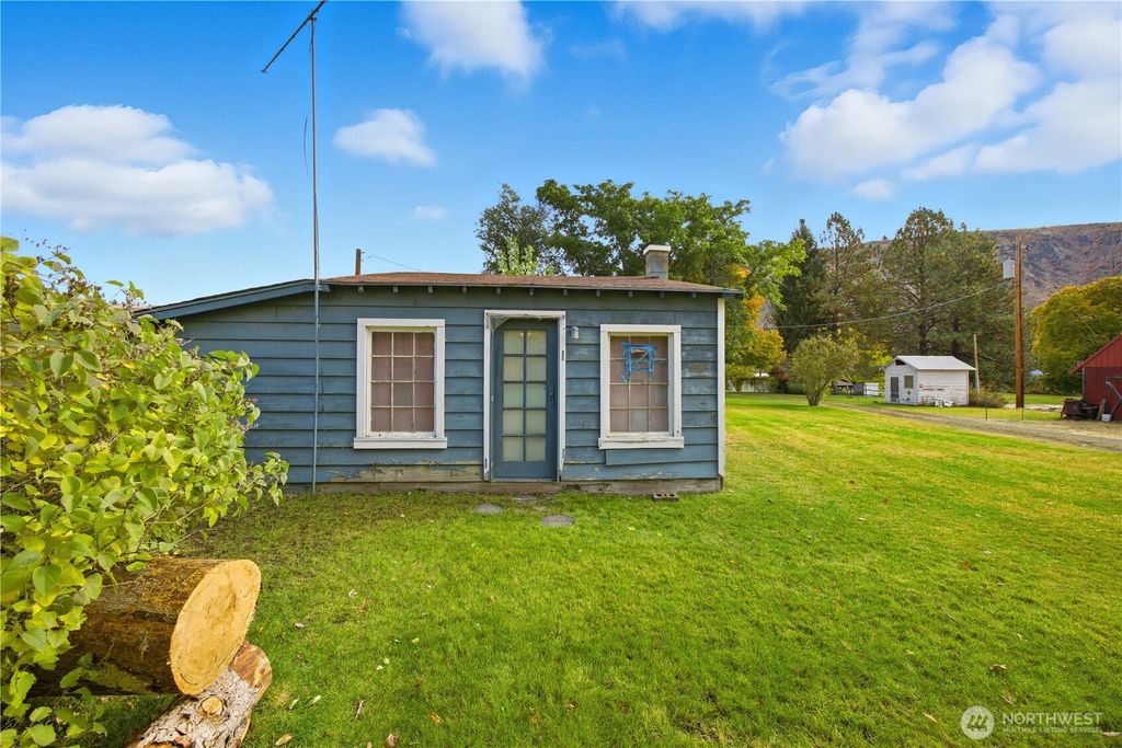Photo of 38 A Main Street, Methow, WA 98834 (MLS # 2526495)