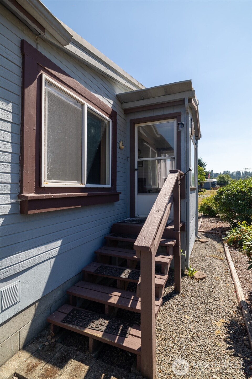 702 Cedar St.