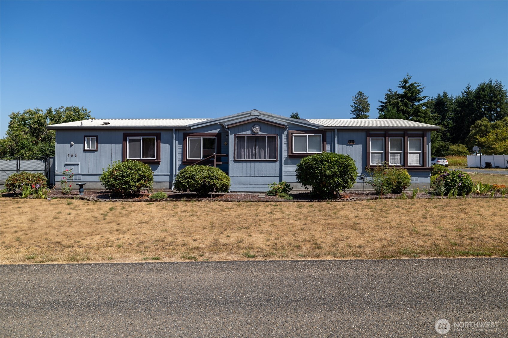 702 Cedar St.