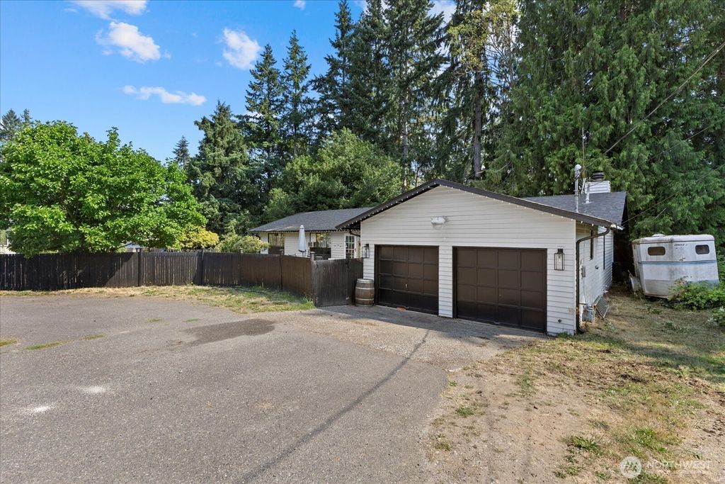 Photo of 11719 35th Avenue SE, Everett, WA 98208 (MLS # 2429517)