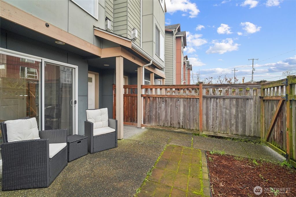 Photo of 926 N 96th Street, Seattle, WA 98103 (MLS # 2493895)