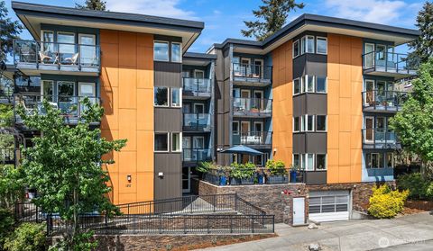 Photo of 120 NW 39th Street #304, Seattle, WA 98107 (MLS # 2519555)