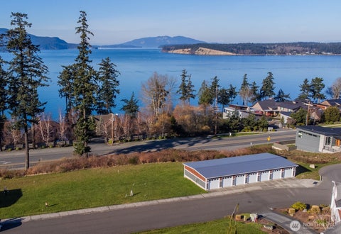 Photo of 3910 Isle Way, Anacortes, WA 98211 (MLS # 2487161)