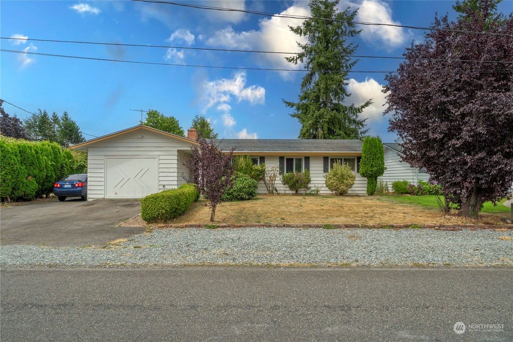 Photo of 24253 13th Place S, Des Moines, WA 98198 (MLS # 2148493)