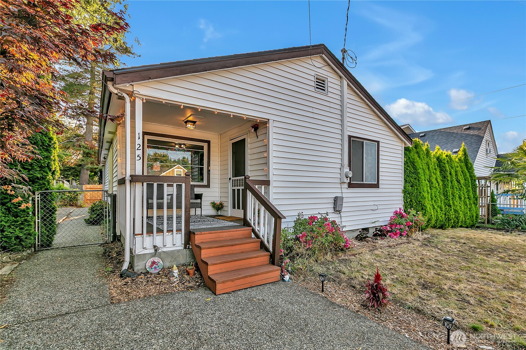 125 Pike Street NE