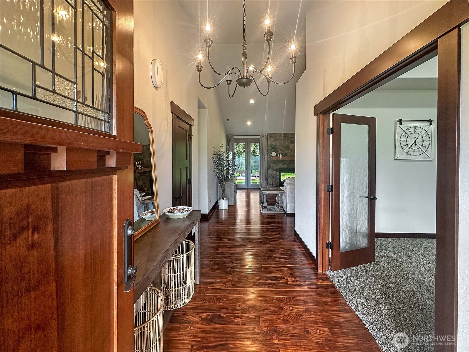 19910 Bear View Lane SW