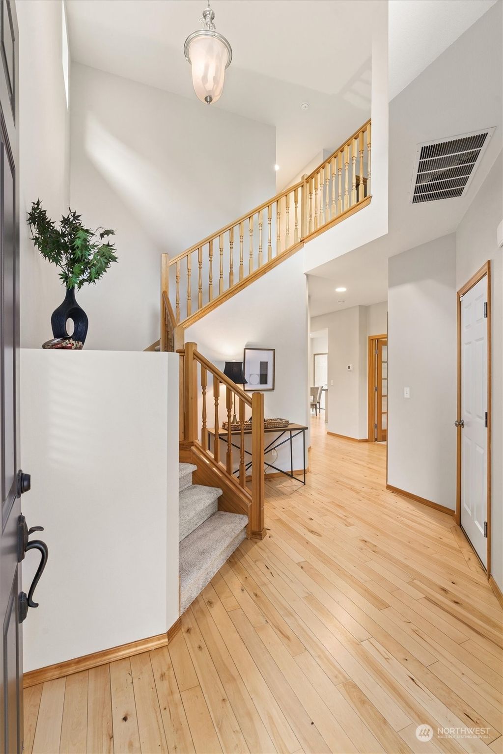 Photo of 7730 NE 199th Street, Kenmore, WA 98028 (MLS # 2150941)