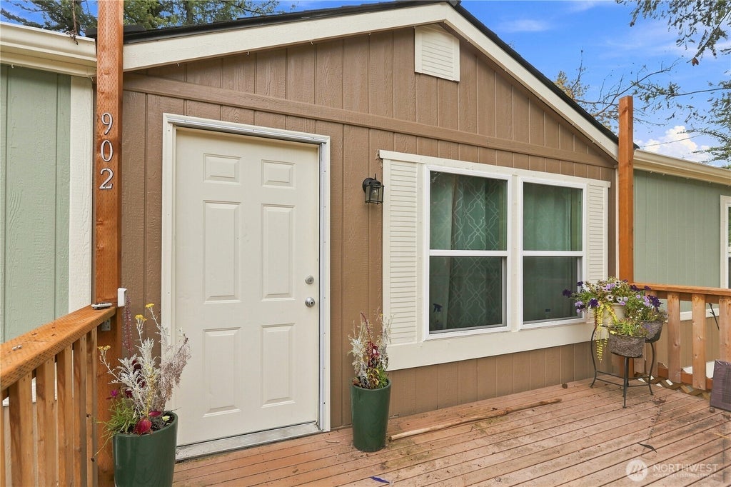 Photo of 902 Timber Lane, Gold Bar, WA 98251 (MLS # 2567197)