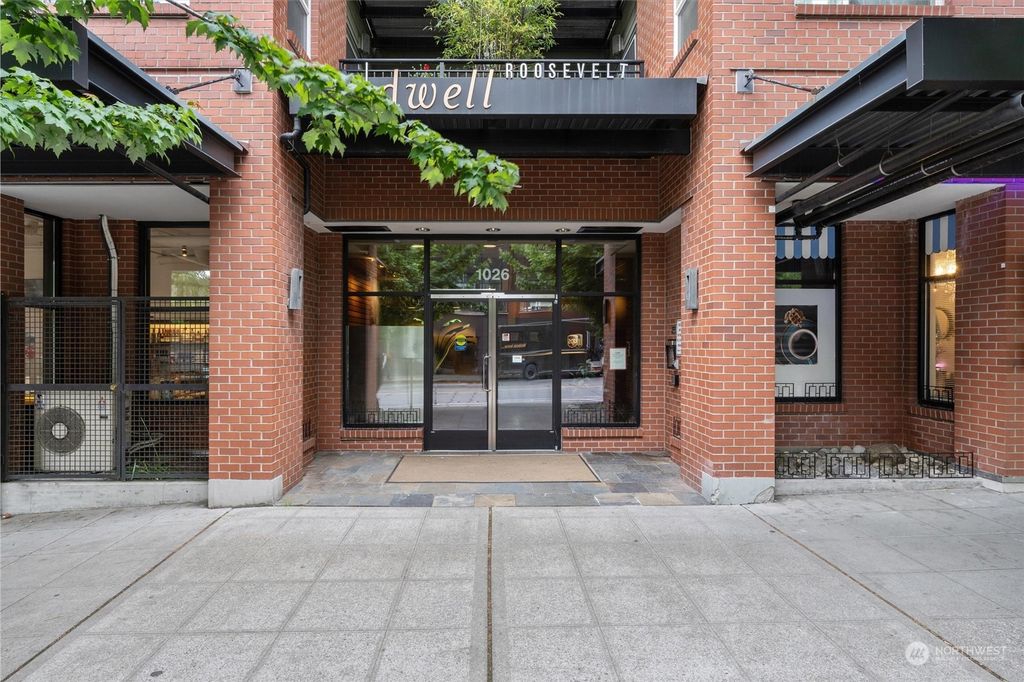 Photo of 1026 NE 65th Street #408, Seattle, WA 98115 (MLS # 2068581)