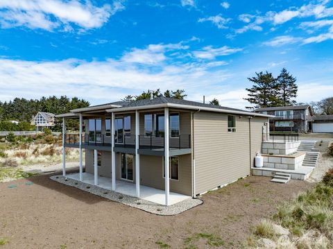 Photo of 33509 J Place NW, Ocean Park, WA 98640 (MLS # 2506228)